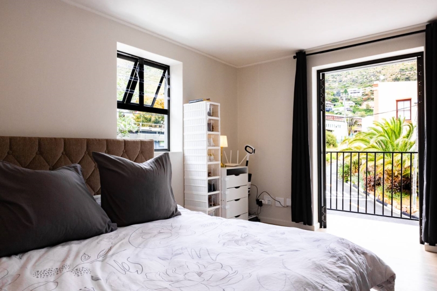 2 Bedroom Property for Sale in Simons Town Western Cape